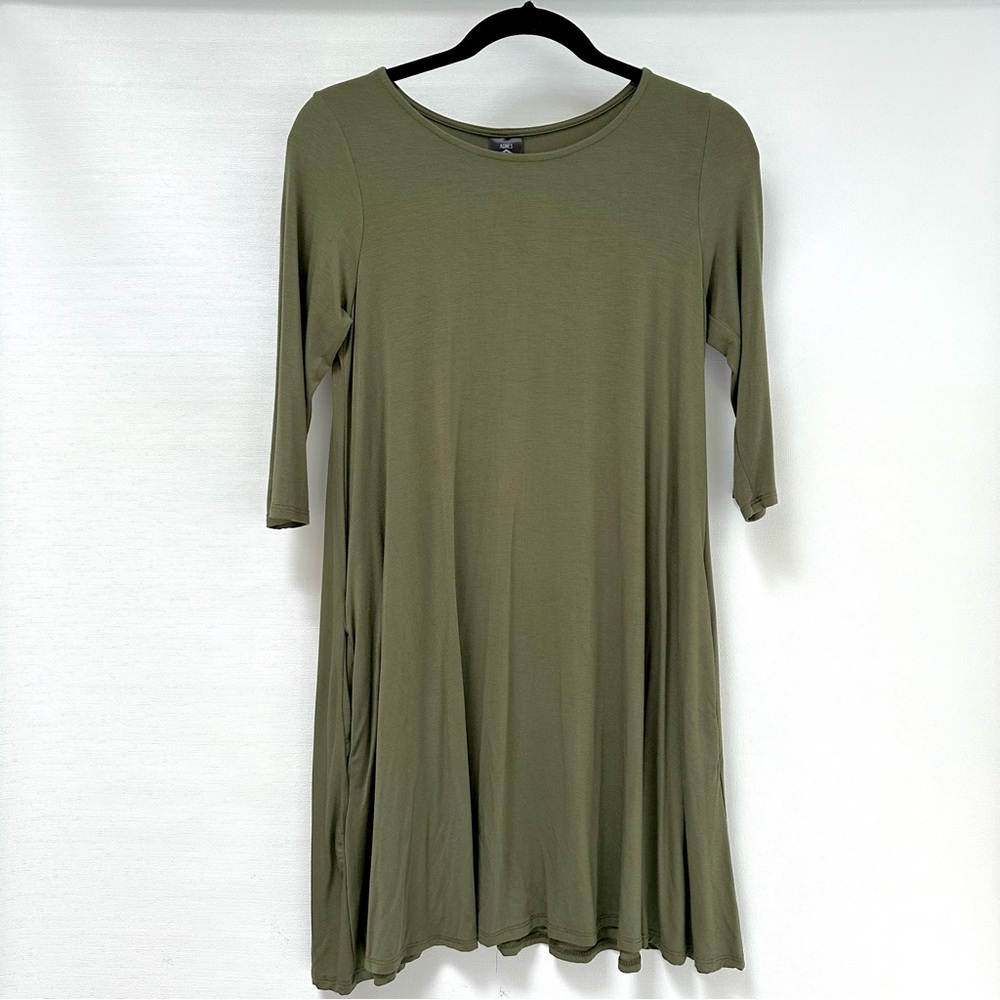 Agnes & Dora Olive Green 3/4 sleeve Swing Tunic - size XS